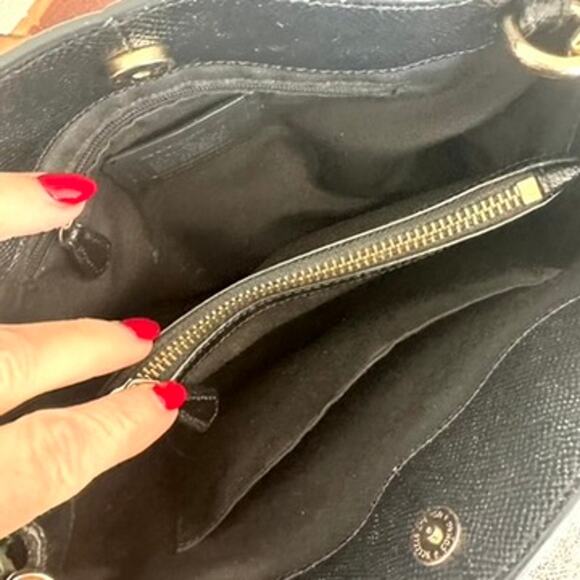 Coach Minetta Crossbody Bag, Crossgrain Leather, Black, Excellent Condition - Picture 7 of 9